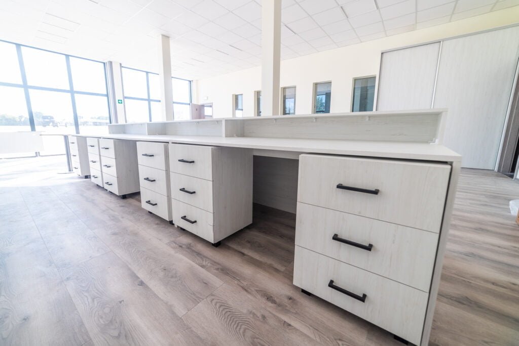 meble biurowe. Kallion meble na wymiar Krosno